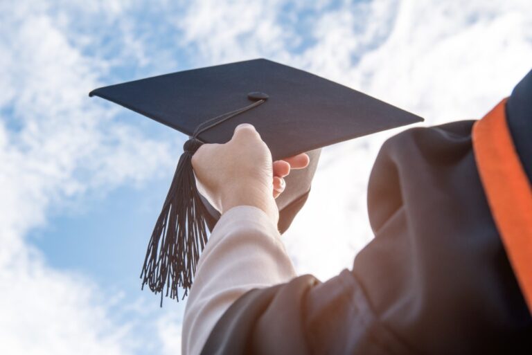 Advice On Getting a Scholarship To College